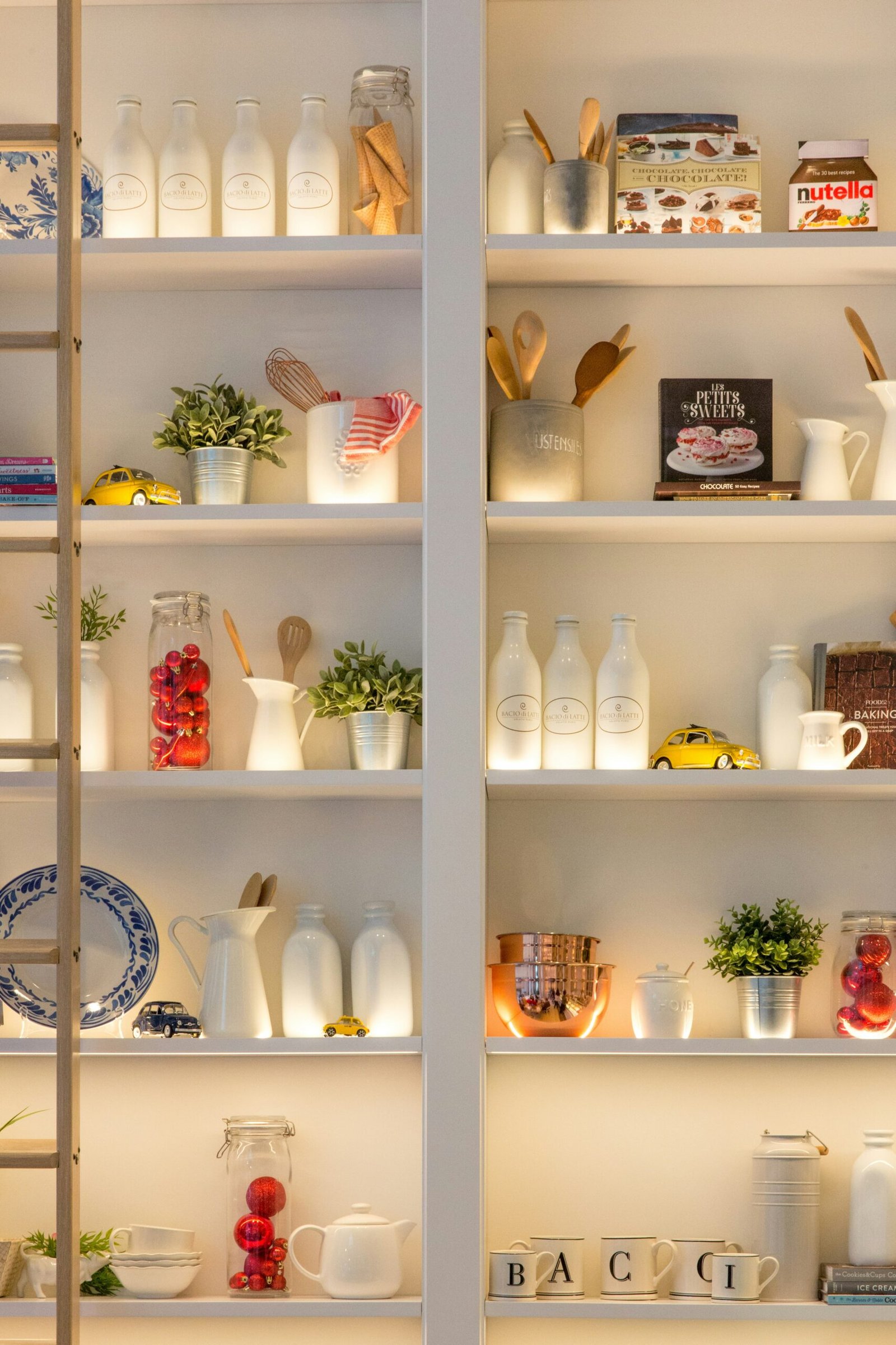 Ravo_Interior-Modular_kitchen_08