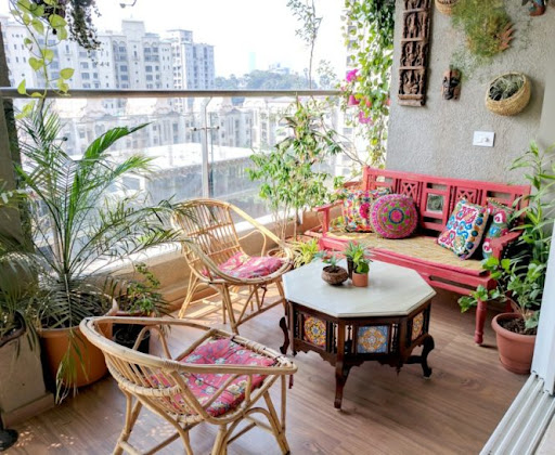 Cozy balcony ideas